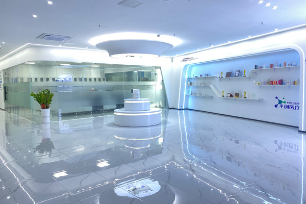 1759112922514684.jpg 大廳.jpg